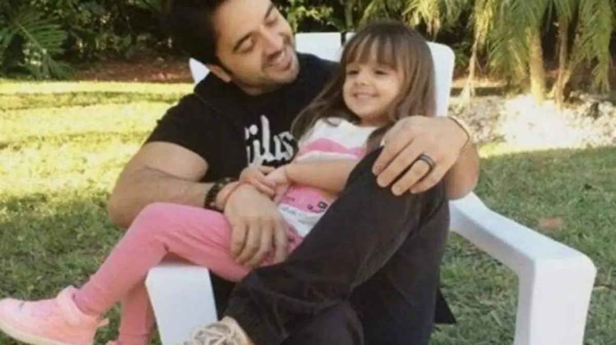 Hija-Luis-Fonsi-especial (1)